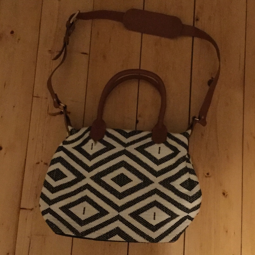 NWOT Tribe Alive Custom Carryall Exclusive Box of Style - Picture 9 of 16